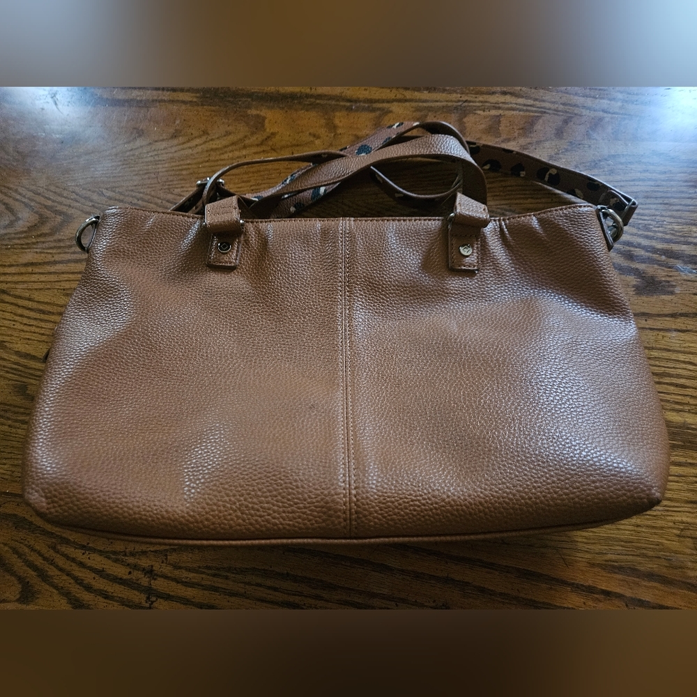 Thirty-One Purse, Wristlet, and Wallet